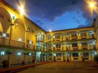 Hotel Marques de Cima - 2 ดาว