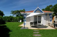 Dousoleil فنادق في 