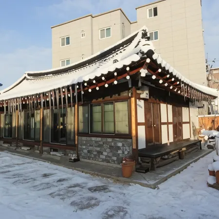 Dasomchae Hanok Stay