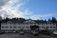 FairBridge Inn & Suites DuPont - parking