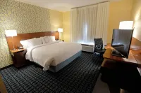 Fairfield Inn & Suites Bowling Green Hotels in Warren County