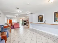 Studio Suites Hotels near Copernicus Park