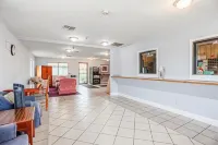 스튜디오 스위트 키르비 호텔