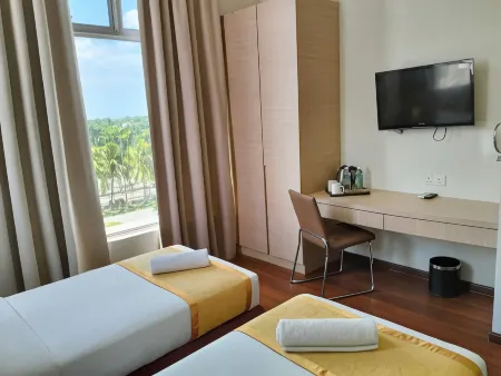 Sunflower World Hotel