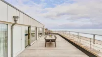 Holiday Suites Blankenberge Hotels in De Haan