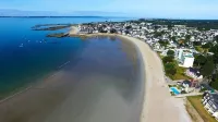 Apartment center Larmor-Plage and 100 m from the beaches