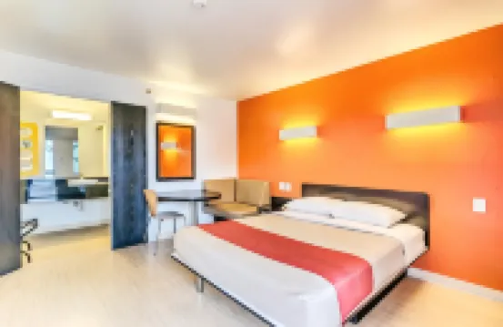 모텔 6 린시컴 하이트 - 볼티모어 워싱턴 인터내셔널 에어포트