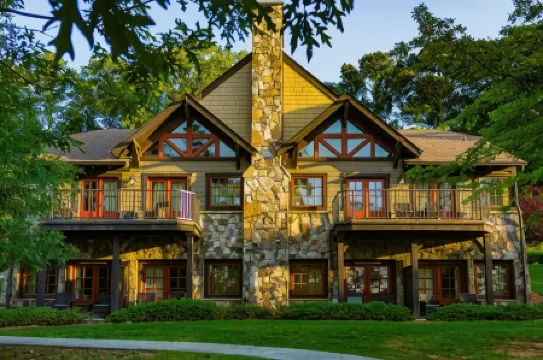 Lanier Islands Legacy Lodge