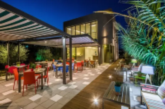 Proimos Maisonnettes