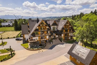 Aparthotel Góralski Spa & Restaurant Bialka Tatrzanska 호텔