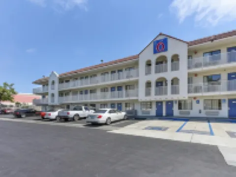 Motel 6 Watsonville, CA - Monterey Area Hotels in Santa Cruz County
