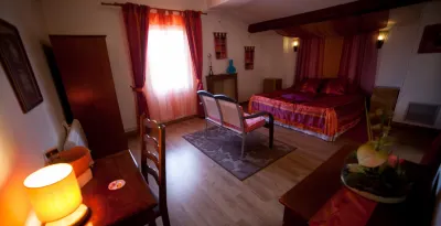 Marrakech: Guest Room in the Heart of the Vineyard