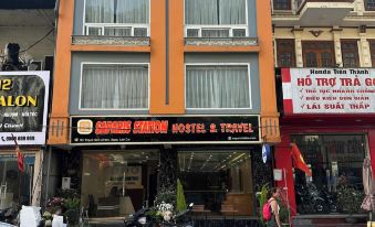 Saparis Station Hostel & Travel