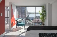 Cameo Hotel and Suites