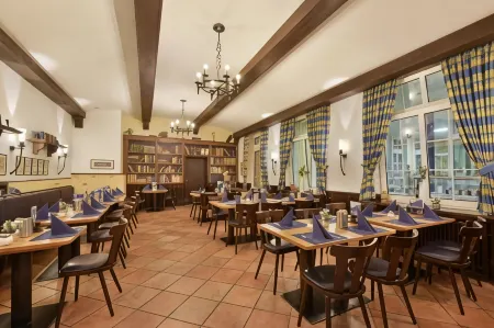 Designhotel + CongressCentrum Wienecke XI. Отели рядом с достопримечательностью «Ярмарочная площадь Ганновера»