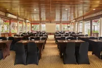 Jambuluwuk Convention Hall & Resort Puncak Hotel a Ciawi