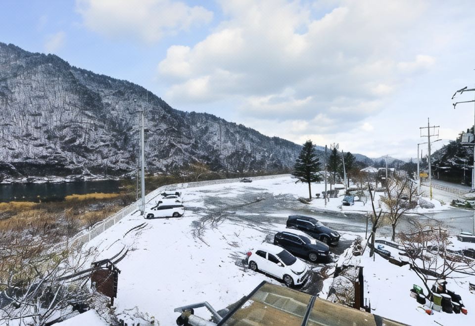 1. 소양담 펜션..