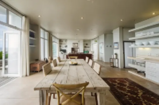 10 ELF Beach House Hotels in Mossel Bay