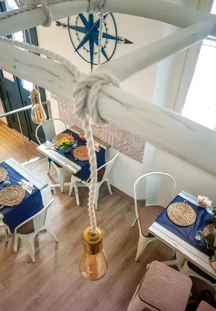 Hotel Los 5 Sentidos Отели рядом с достопримечательностью «Es Bot - Algaiarens»