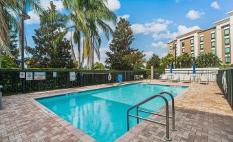 Holiday Inn Express & Suites Orlando - Apopka