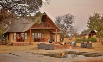 Mangwa Valley Game Lodge & Spa