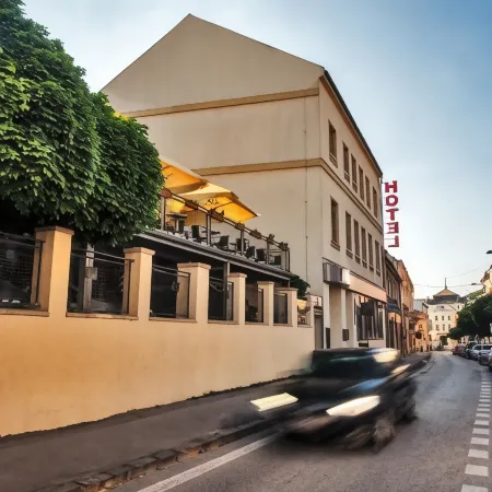 Hotel Capital with Private Wellness