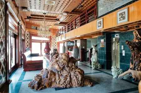 Trieu Ky Voong Hotel Lang Son Отели в г. Cao Loc District