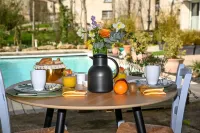 CASA UPUPA Hotels in Saint-Martin-de-Fraigneau