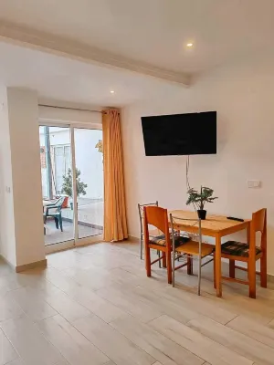 Family Choice with Pool View