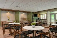 Fairfield by Marriott Luquillo Beach Các khách sạn ở Cienaga Baja