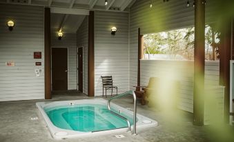 Friday Harbor Suites