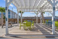 Loggerhead Inn and Suites
