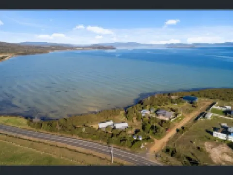 Flotsam Seaside Studio Dunalley Hotels in Port Arthur