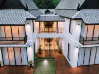 YAO Bada Badoo Boutique Resort Hotels near Son Bay Beach