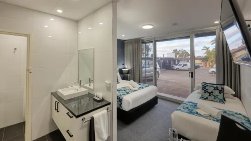 Hilltop Motel Hotels in Broken Hill