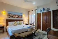 Le Muuch Hotel Hotel dekat Plaza e Parque Francisco Canton