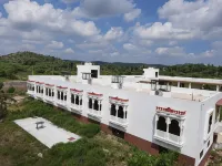 維傑亞姆度假村 shree Boshan Mata ji ka mandir Raya Rajput basti附近的飯店