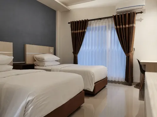 Lucky Hotel