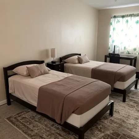 Sebastian Gardens Inn & Suites