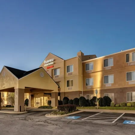 Fairfield Inn & Suites Potomac Mills Woodbridge Отели рядом с достопримечательностью «Потомак»