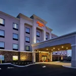 Hampton Inn Niagara Falls/Blvd Hotels near Niagara Falls International Airport