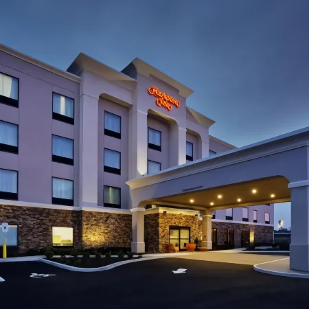 Hampton Inn Niagara Falls/Blvd Отели в г. Ниагара-Фолс