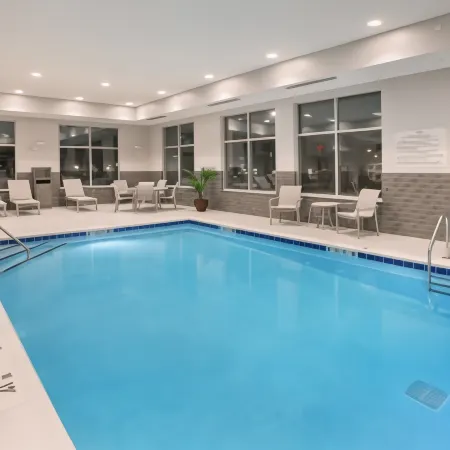 Hampton Inn Vincennes Отели в г. Венсен