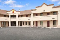 Super 8 by Wyndham Rahway/Newark Hotels in Clark
