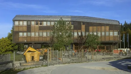 Hotel Celjska Koca Отели в г. Municipality of Lasko