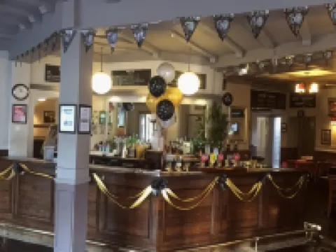 The Swan Inn Pub Hotels in Isleworth