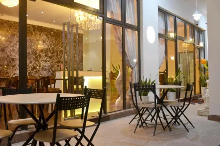 Rose Cottage Hotel Eco Botanic Отели рядом с достопримечательностью «Университет Ридинг Малайзия»