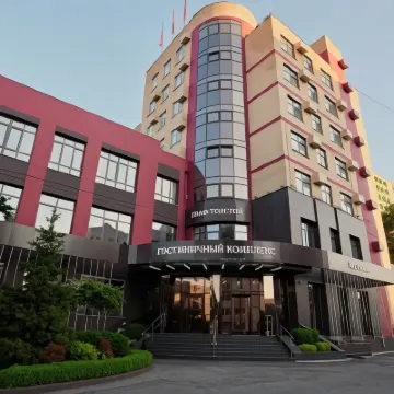 Graf Tolstoy Hotel