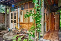 Lorong Homestay Hotels in Kasihan