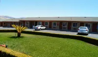 Economy Inn Morgan Hill - parking